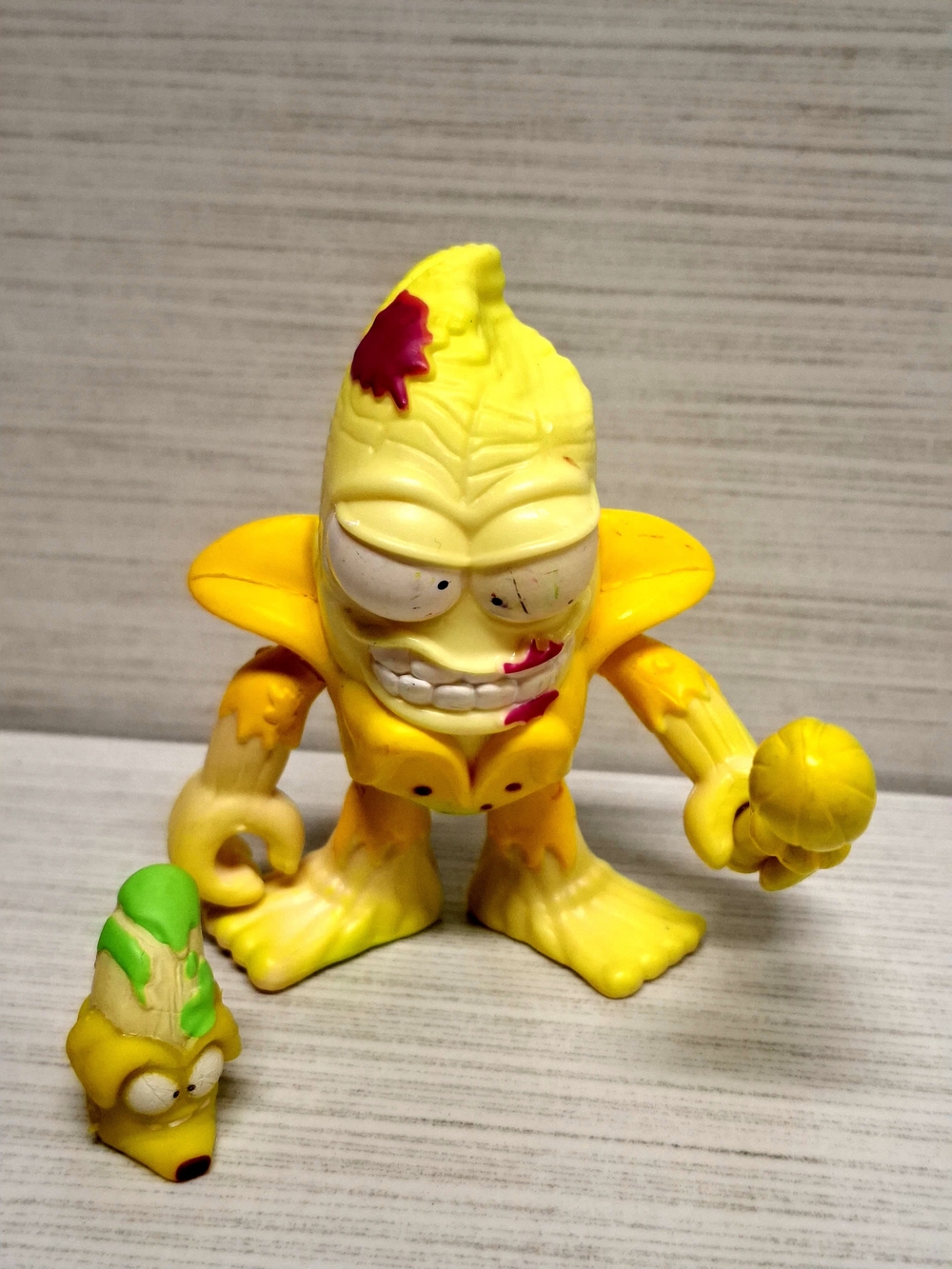 The Grossery Gang Squished Banana Putrid Power Action Figure 2016 Moose Toys